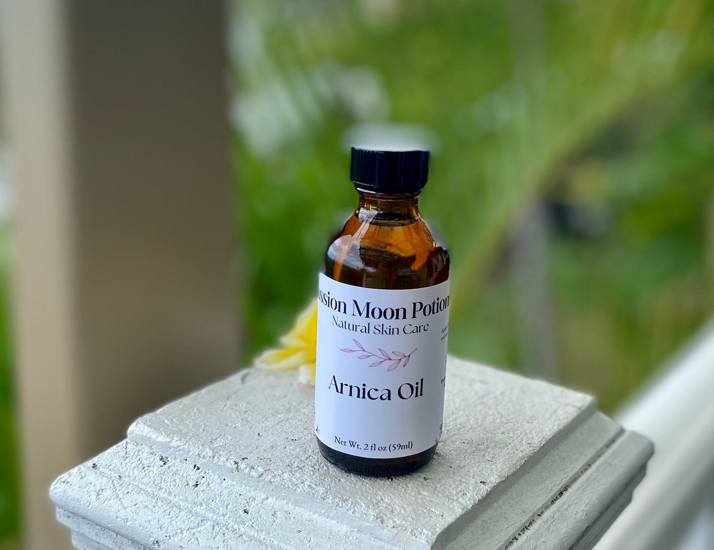 Arnica Infused Oil 🌼 Natural Relief for Sore Muscles and Bruises