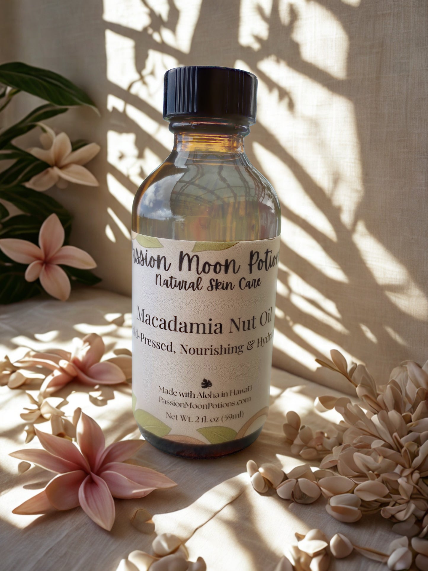 Macadamia Nut Oil 🌰 Nature's Elixir for Radiant Skin and Lustrous Hair